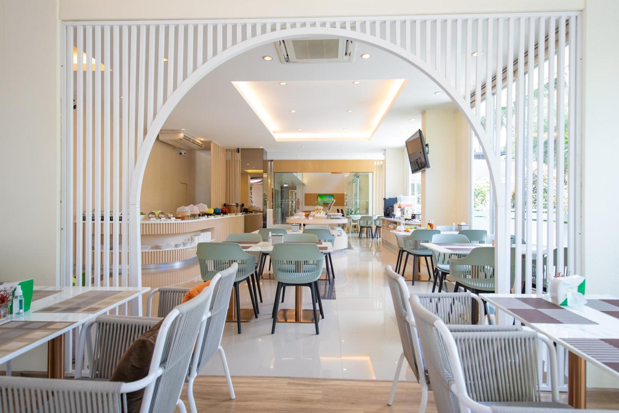 Phavina Hotel Rayong Sha Extra Plus Dış mekan fotoğraf